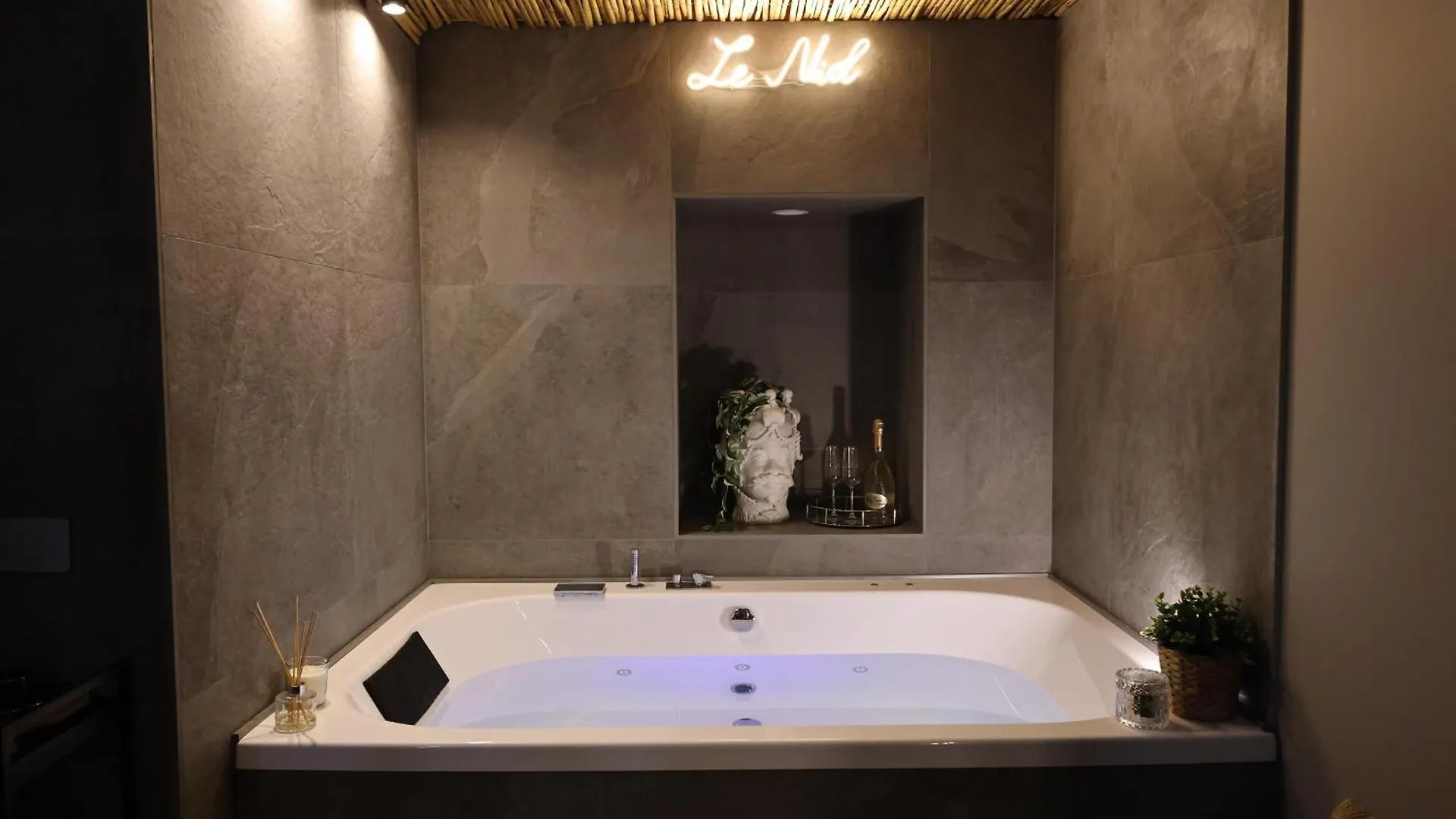 شقة Le Nid Luxury Suite كاتانيا